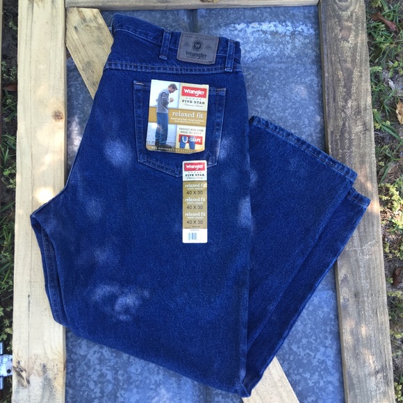 Wrangler Other - Wranglers NWT Men’s 40 x 30 Relaxed Fit Jeans